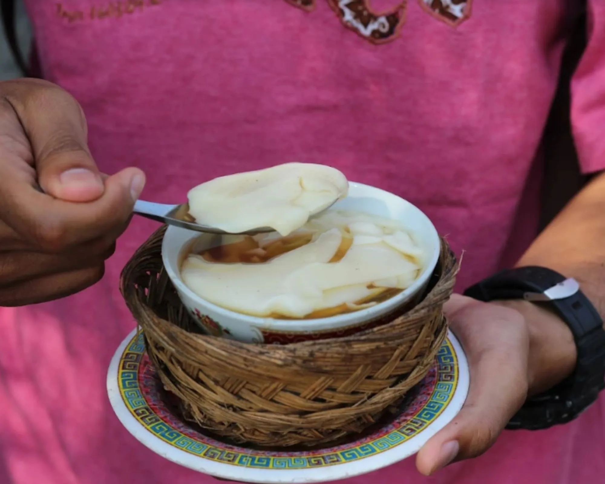 Minuman Tradisional Jogja yang Masih Eksis: Wedang Tahu Bu Sukardi di Tengah Ramainya Malioboro