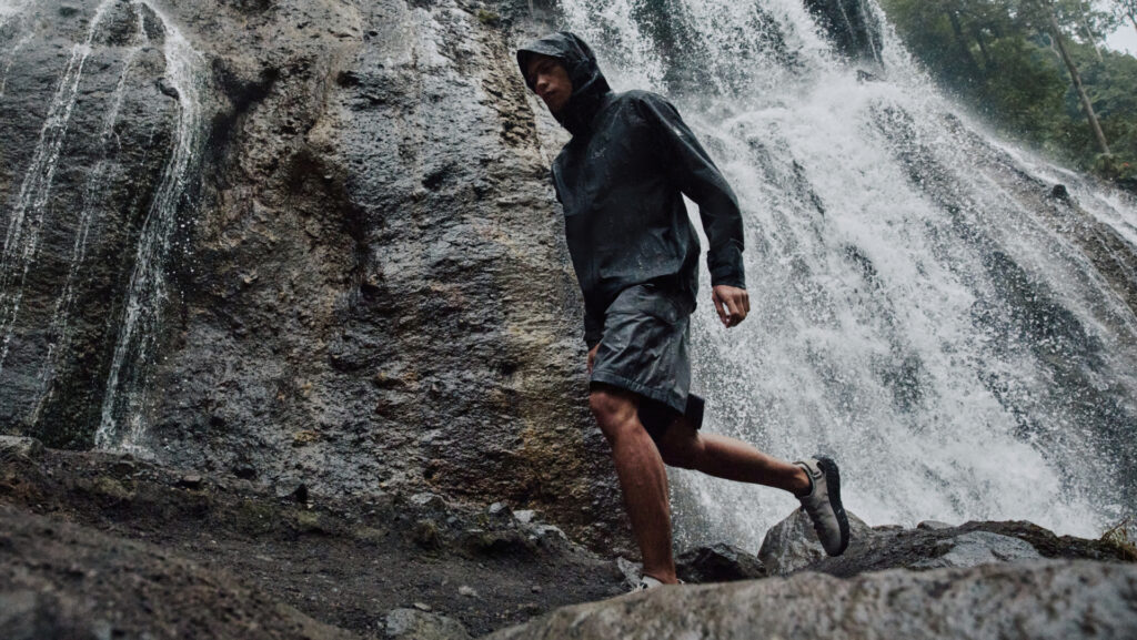 Perlukah Produk Asli? Kasus Arcteryx Indonesia Mengajarkan Pentingnya Kejelasan Garansi