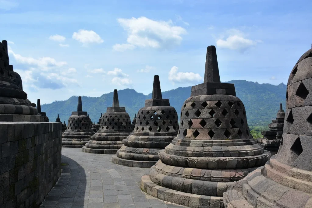 Raja Samaratungga: Sosok Pendiri Candi Borobudur di Masa Kerajaan Mataram Kuno