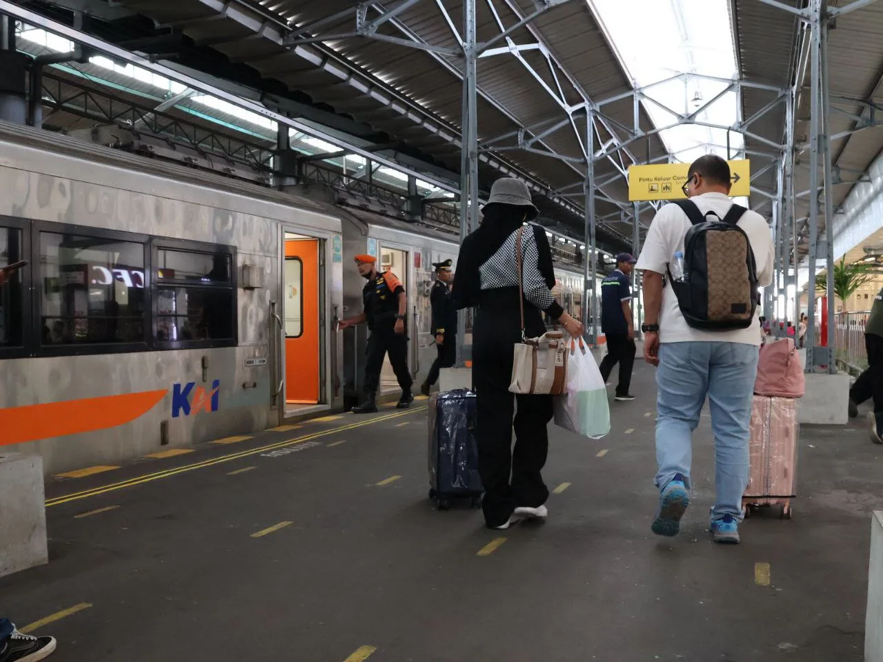 Perjalanan KA Kembali Normal, KAI Daop 6 Pastikan Kereta Jarak Jauh Berangkat Tepat Waktu