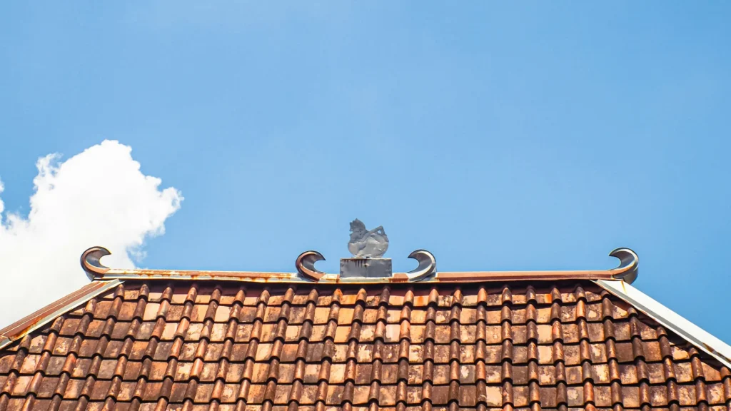 Mengapa Rumah Joglo Mulai Tergeser Rumah Minimalis? Kajian Budaya dan Ekonomi Masyarakat Jawa