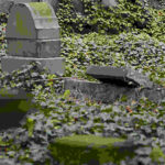 Misteri Makam Keramat di Tanah Jawa: Antara Sejarah, Wisata Religi, dan Kepercayaan Lokal