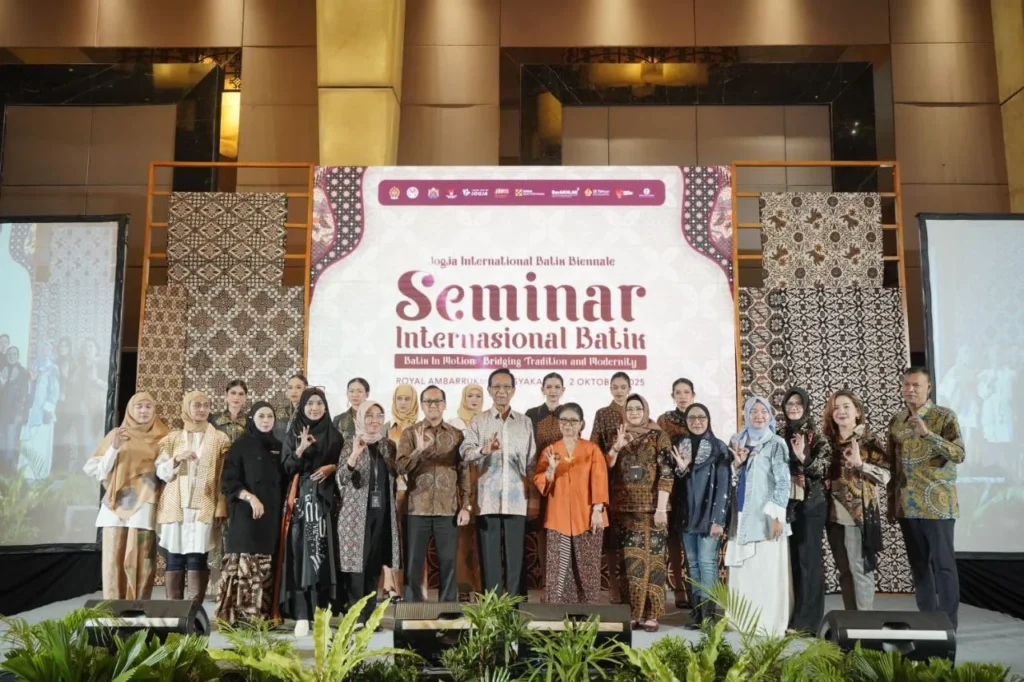 Seminar Internasional Batik: Batik Harus Dilestarikan dengan Inovasi dan Langkah Transformatif