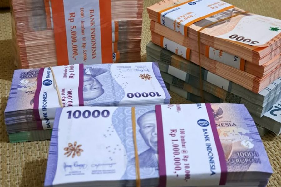 Jadwal Lengkap Penukaran Uang Baru Lebaran 2025 di BI, BNI, BRI, dan Mandiri