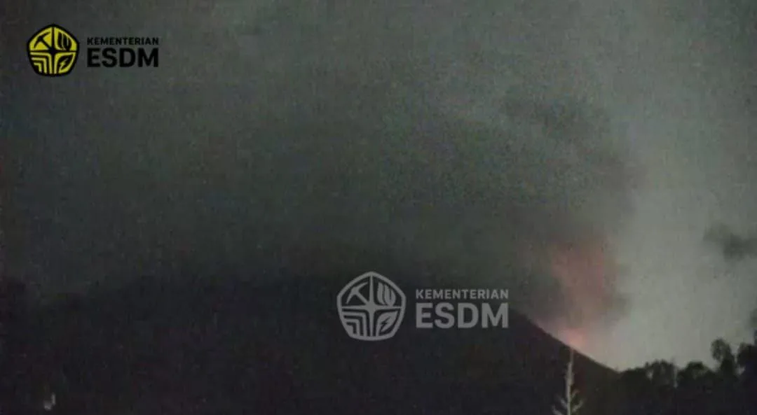 Gunung Merapi Luncurkan Awan Panas 1 Kilometer pada Sabtu Malam, Status Siaga Level III Tetap Berlaku