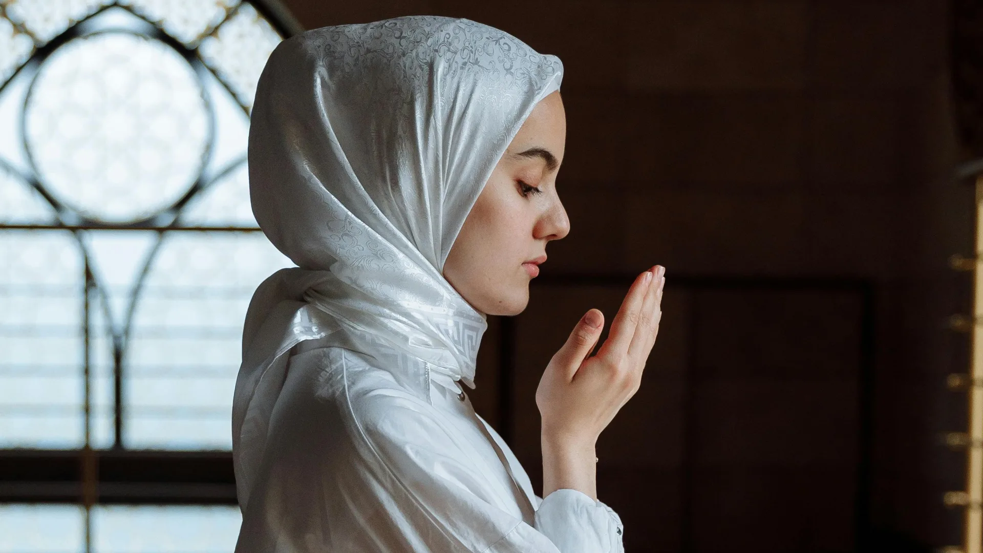 Doa Hari ke-5 dan ke-6 Puasa Ramadhan 1447 H: Mohon Ampunan & Anugerah Allah SWT