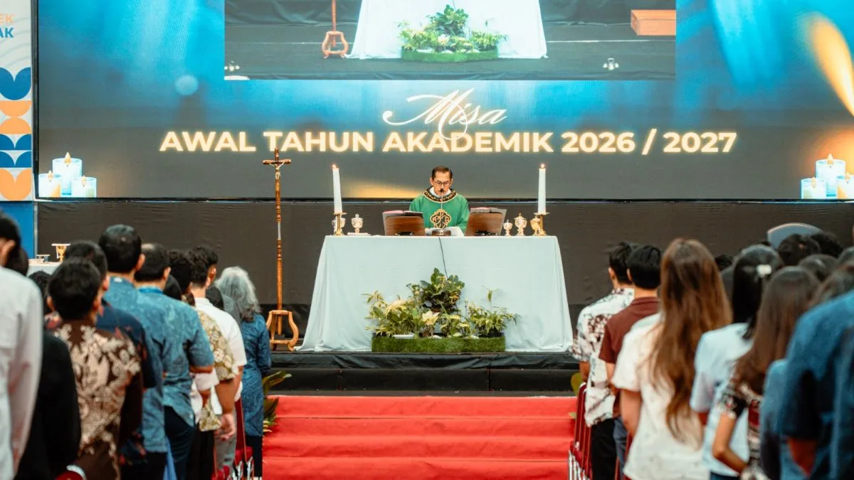 Sivitas Akademika UAJY Diajak Rawat Empati dan Semangat Pelayanan di Awal Tahun Akademik Baru